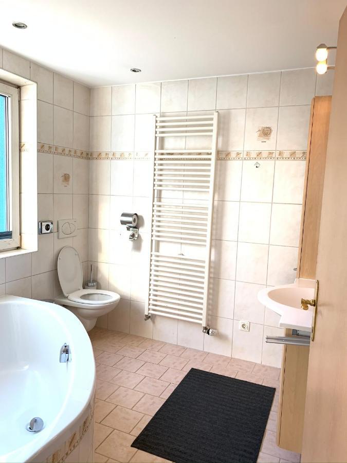 Blue Mountain Hostel Инсбрук Екстериор снимка
