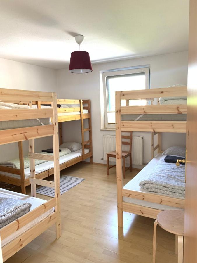 Blue Mountain Hostel Инсбрук Екстериор снимка